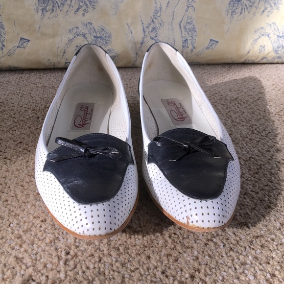 Vintage / navy and white leather flats - Picture 1 of 9